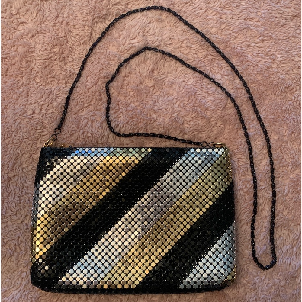 ❤️ 3/$15 Small Sequin Purse